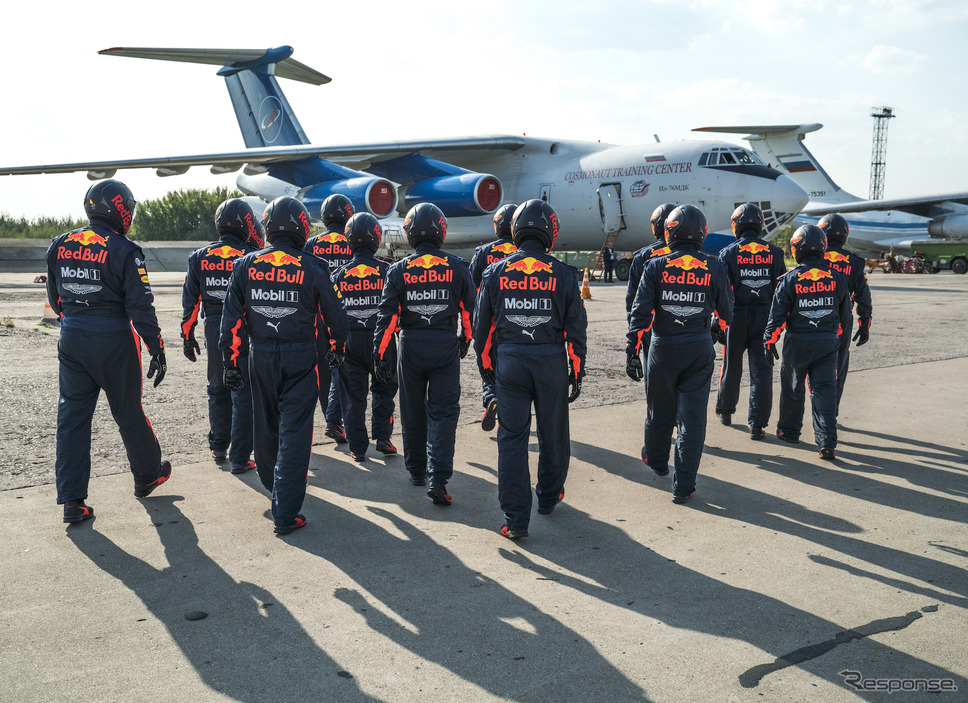 レッドブルが“無重力下でのF1ピットストップ”にチャレンジ。《写真提供 Red Bull》