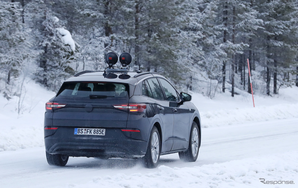 VW ID.4X 開発車両（スクープ写真）《APOLLO NEWS SERVICE》