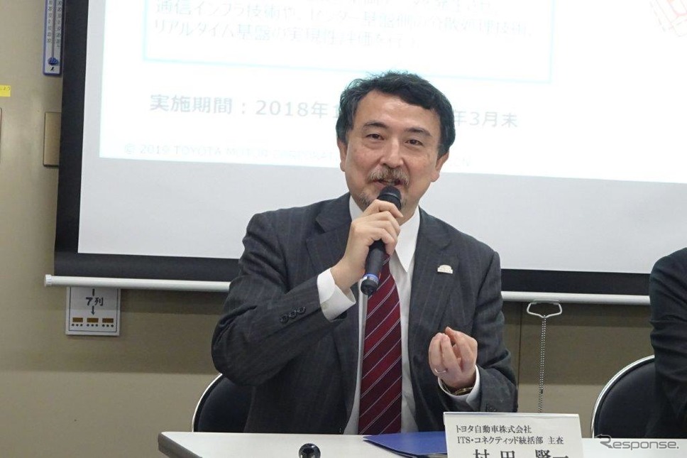 トヨタ 村田賢一主査《撮影 池原照雄》