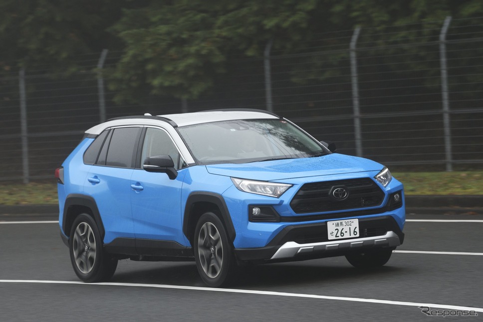 トヨタ RAV4《撮影 雪岡直樹》