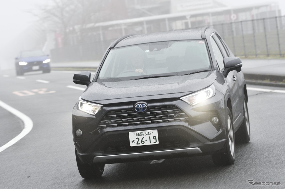 トヨタ RAV4《撮影 雪岡直樹》