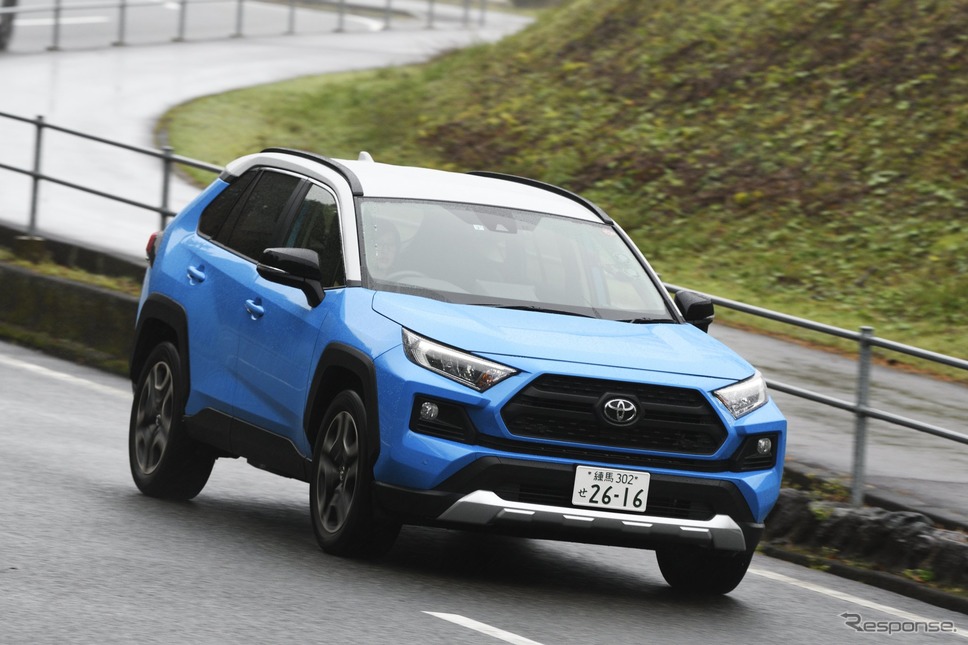 トヨタ RAV4《撮影 雪岡直樹》