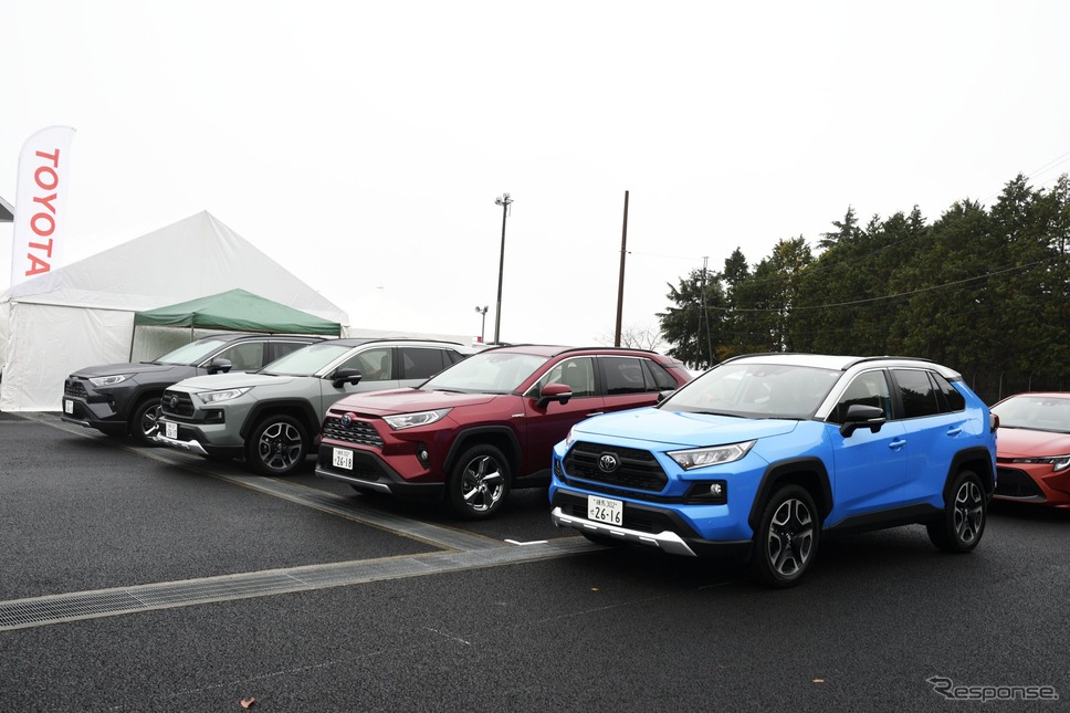 トヨタ RAV4《撮影 雪岡直樹》