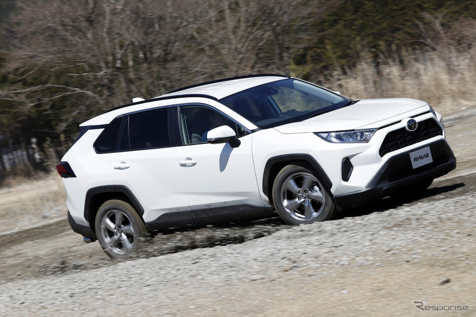 トヨタRAV4《撮影 小林岳夫》