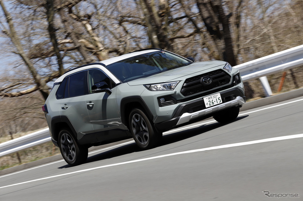 トヨタRAV4《撮影 小林岳夫》