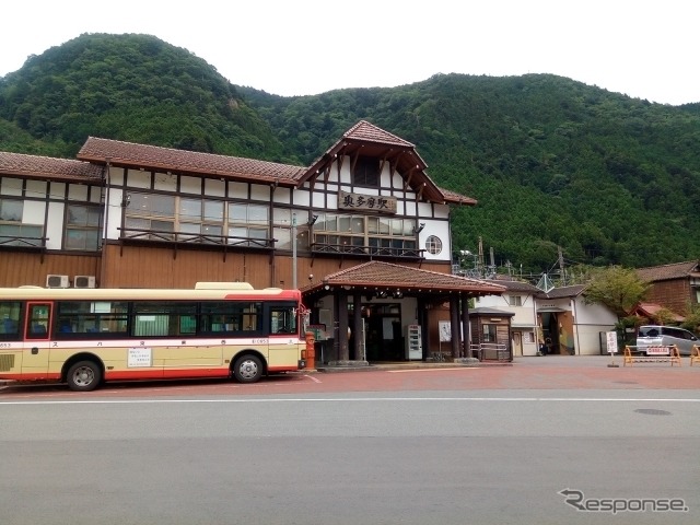 奥多摩駅《写真AC》