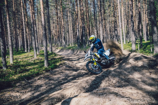 ハスクバーナ 701エンデューロ(2020年モデル)《画像:ハスクバーナ・モーターサイクルズ・ジャパン》