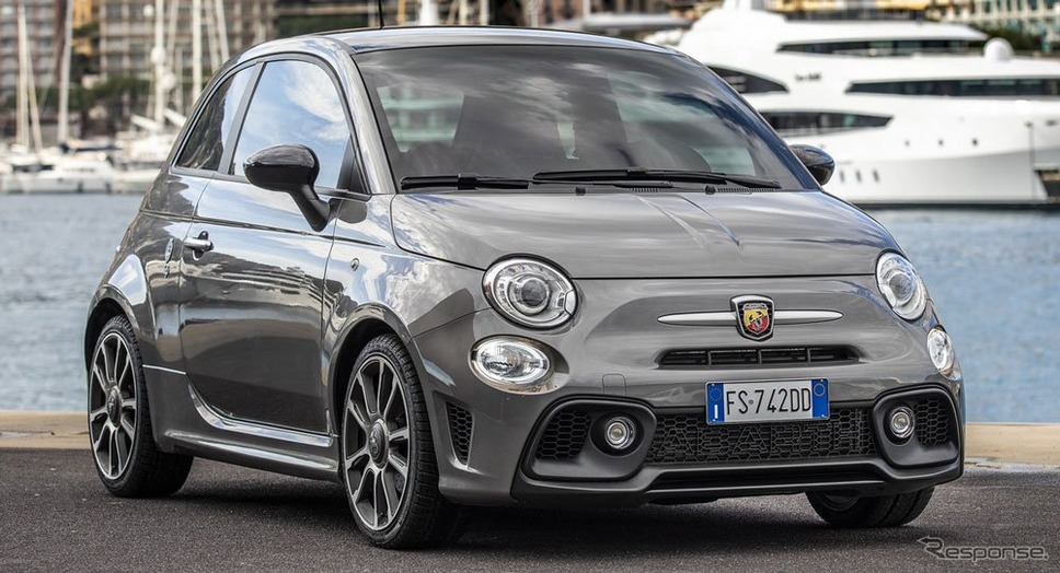アバルト 595 トゥーリズモの70th Anniversary(参考画像)《photo by Abarth》