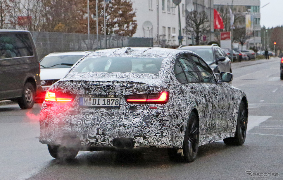 BMW M3 新型プロトタイプ(スクープ写真)《APOLLO NEWS SERVICE》