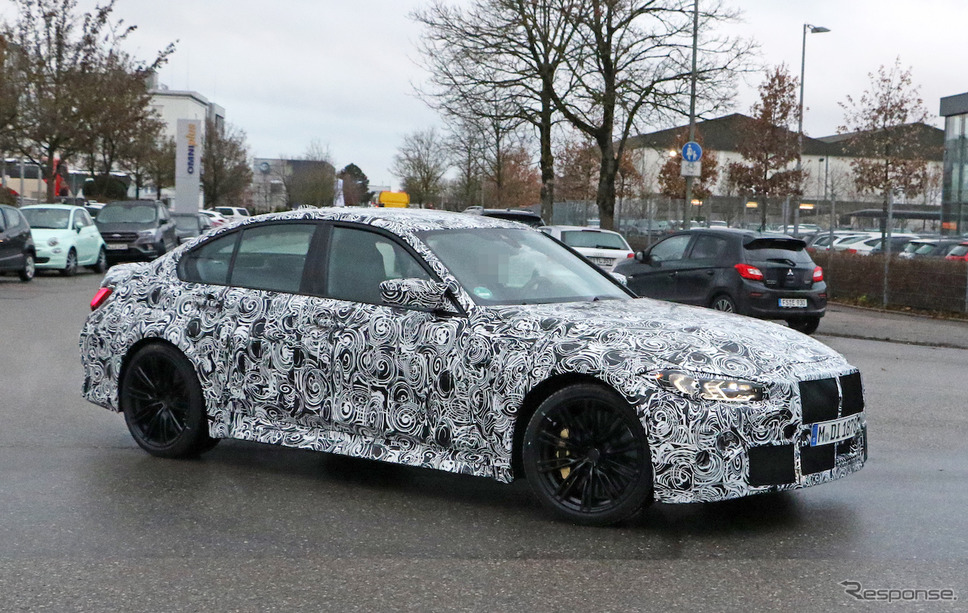 BMW M3 新型プロトタイプ(スクープ写真)《APOLLO NEWS SERVICE》