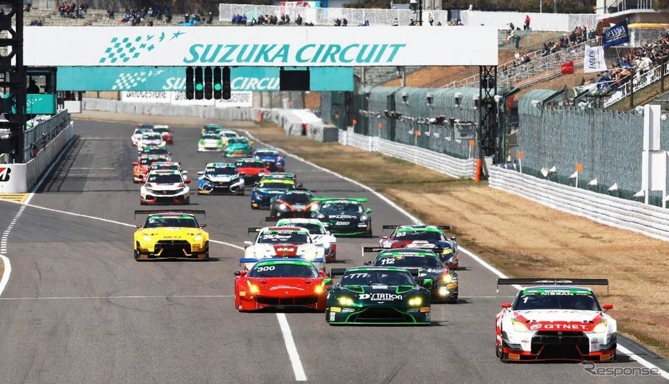 スーパー耐久2019年開幕戦スタート（鈴鹿）《写真 モビリティランド、鈴鹿サーキット》