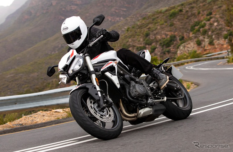 トライアンフ ストリートトリプルS《画像：トライアンフモーターサイクルズジャパン》