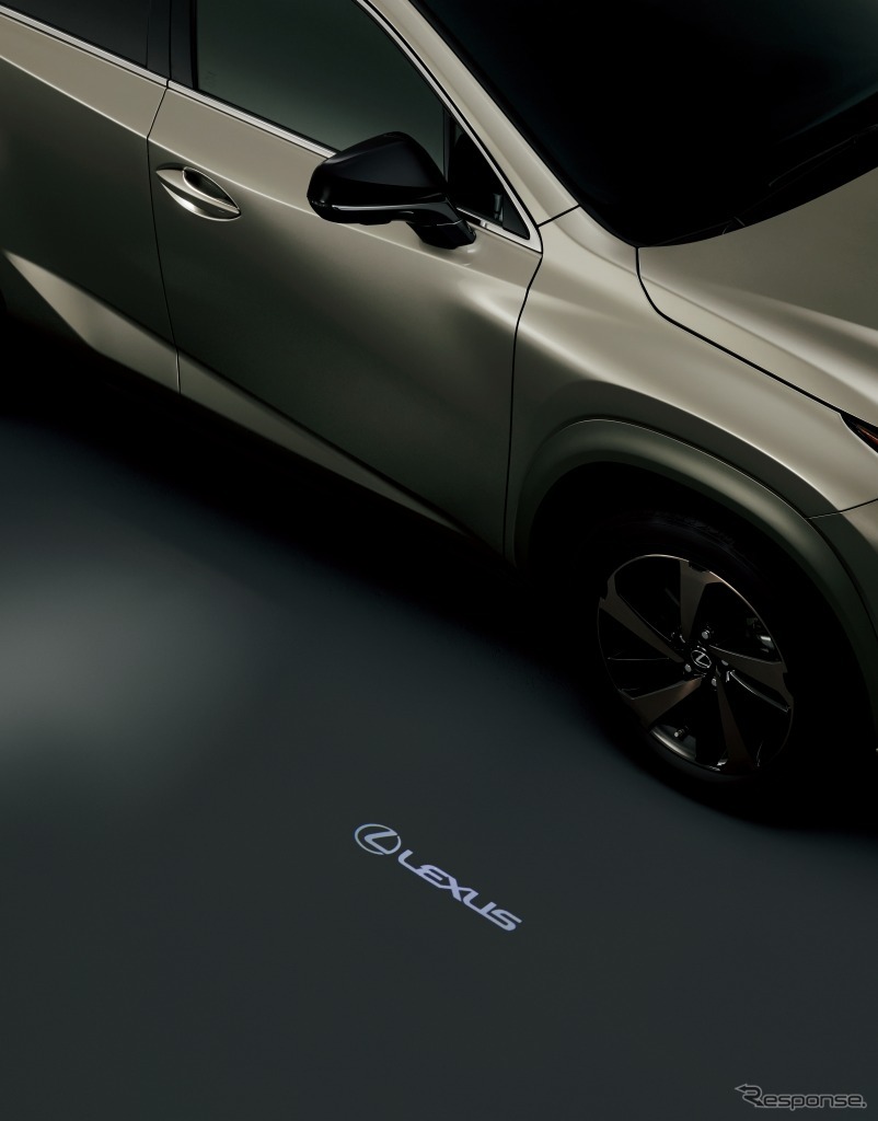 レクサス NX300ブロンズエディション《画像:トヨタ自動車》