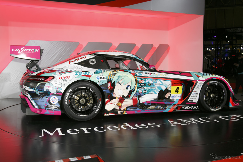 グッドスマイル 初音ミク AMG(東京オートサロン2020)《撮影 佐藤隆博》