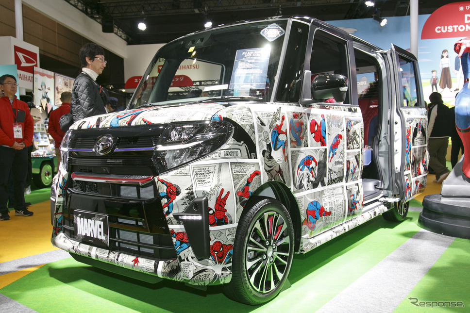 ダイハツ・タントカスタムMARVELスパイダーマンver.(東京オートサロン2020)《撮影 佐藤隆博》