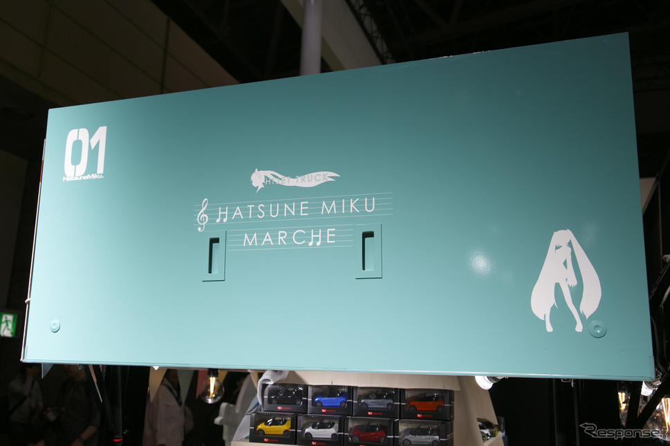 ダイハツ・ハイゼットトラック初音ミク マルシェver.(東京オートサロン2020)《撮影 佐藤隆博》