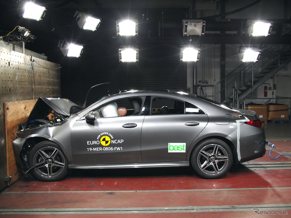 メルセデスベンツCLA新型のユーロNCAP衝突テスト《photo by EURO NCAP》