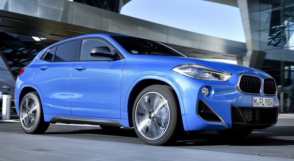 BMW X2 のPHV「X2 xDrive25e」《photo by BMW》