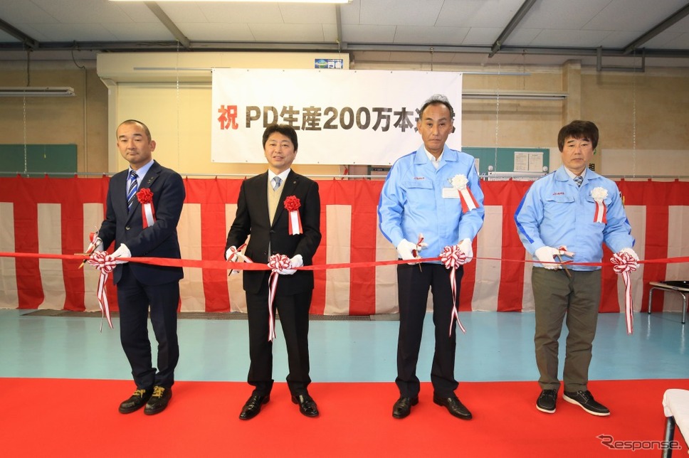 累計200万本達成式典の様子《画像:ヤマハ発動機》