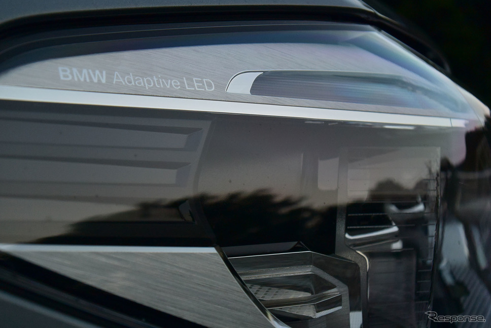 BMW 523d M Sportのヘッドランプ。可変配光型のアクティブハイビームだ。《撮影 井元康一郎》