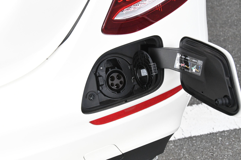 メルセデスベンツ E350de《撮影 諸星陽一》