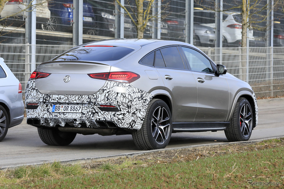 メルセデス AMG  GLE 63クーペ　開発車両　スクープ写真《APOLLO NEWS SERVICE》