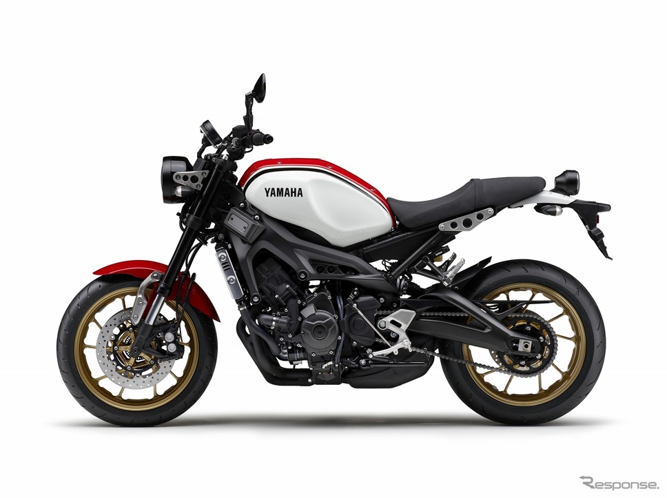 ヤマハ XSR900 ABS(ホワイト)《画像:ヤマハ発動機》