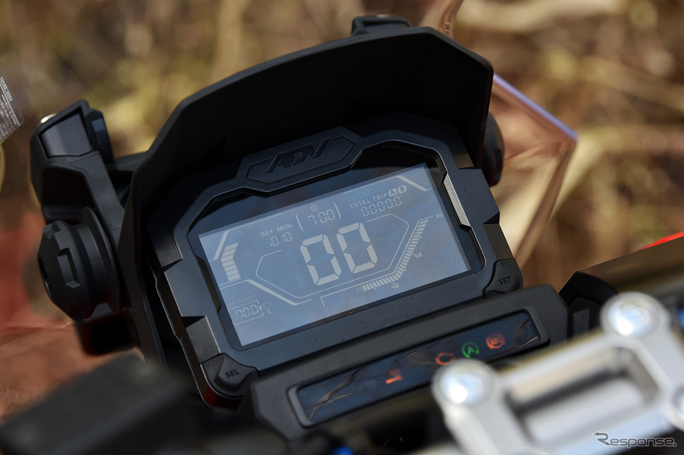 ホンダ ADV150《撮影 中野英幸》