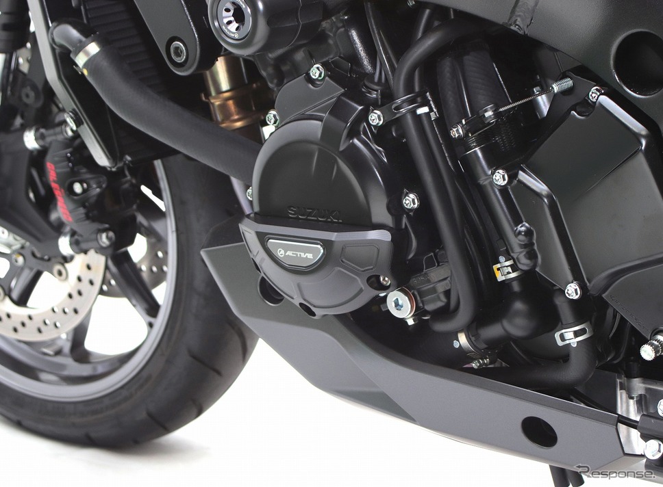 アクティブ KATANA用エンジンカバースライダー《画像：アクティブ》