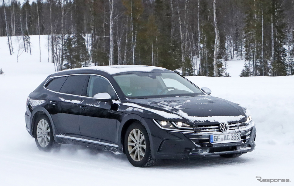 VW アルテオン シューティングブレーク 開発車両(スクープ写真)《APOLLO NEWS SERVICE》
