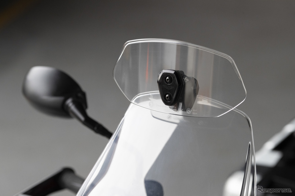 タイガー900専用アクセサリー《画像:トライアンフモーターサイクルズジャパン》