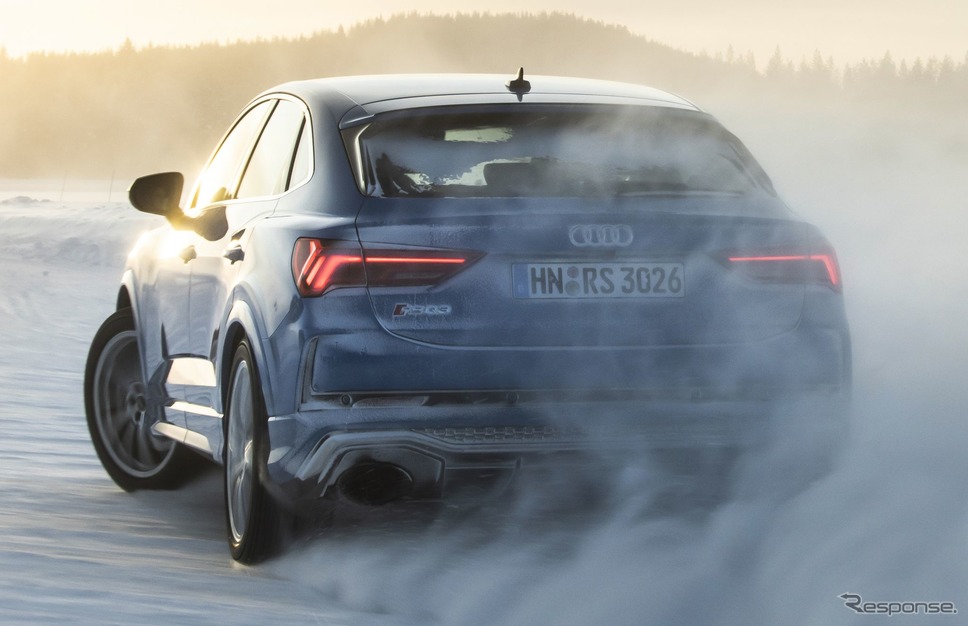 アウディ RS Q3 スポーツバック《photo by Audi》