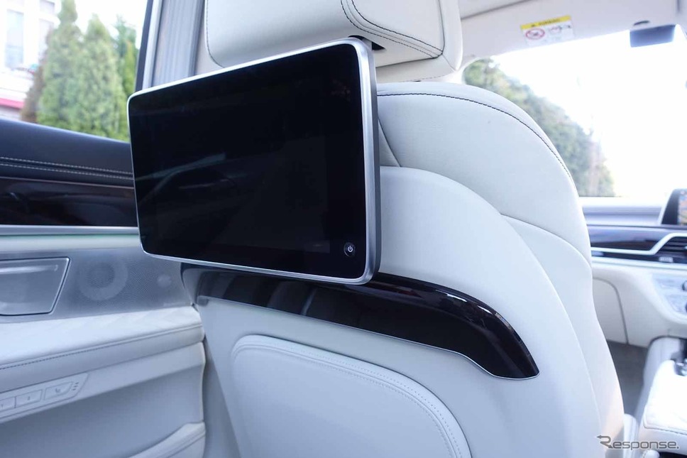 BMW 7シリーズ 新型（M760i xDrive）撮影　中村孝仁
