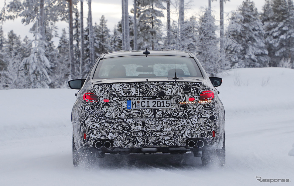 BMW M5 改良新型プロトタイプ スクープ写真《APOLLO NEWS SERVICE》