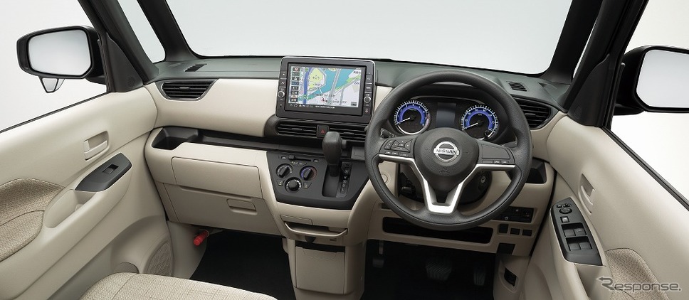 内装色 アイボリー《画像 日産自動車》