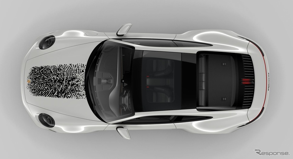 ポルシェ 911 新型の指紋を車体に印刷できるカスタマイズプログラム《photo by Porsche》