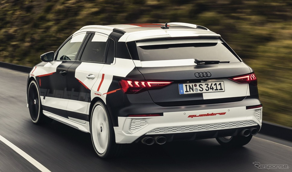 アウディ A3 スポーツバック 新型のプロトタイプ《photo by Audi》