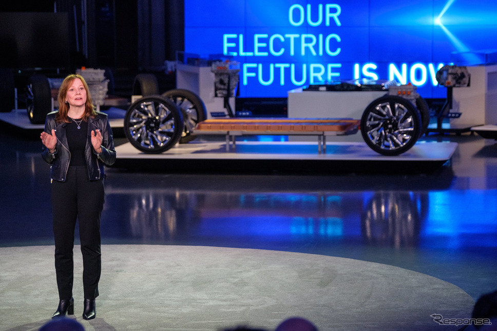GMの次世代グローバルEVプラットフォームとGMのメアリー・バーラ会長兼CEO《photo by GM》