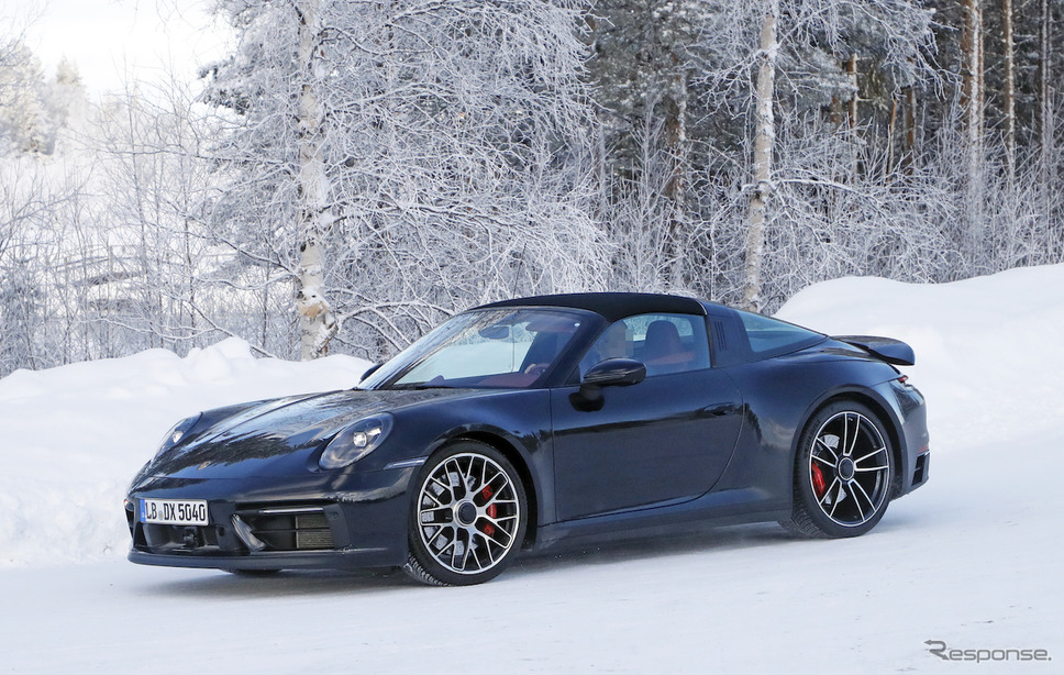 ポルシェ 911タルガ4 GTS 新型プロトタイプ(スクープ写真)《APOLLO NEWS SERVICE》