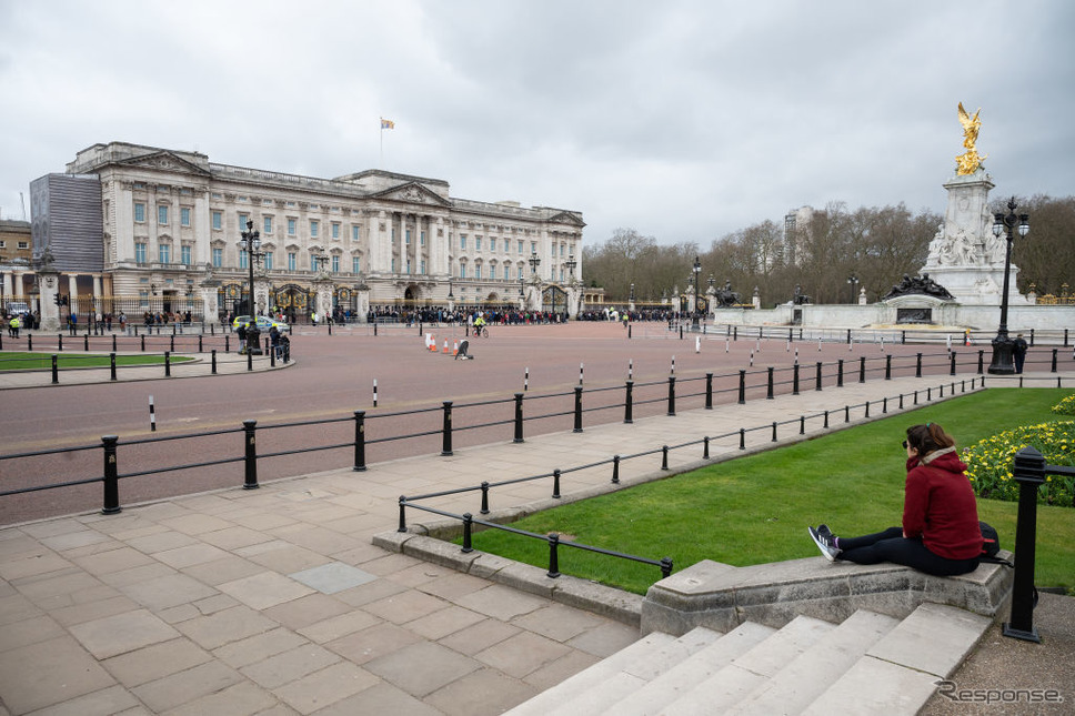 英ロンドン、バッキンガム宮殿の衛兵交代（3月18日）《photo (c) Getty Images》
