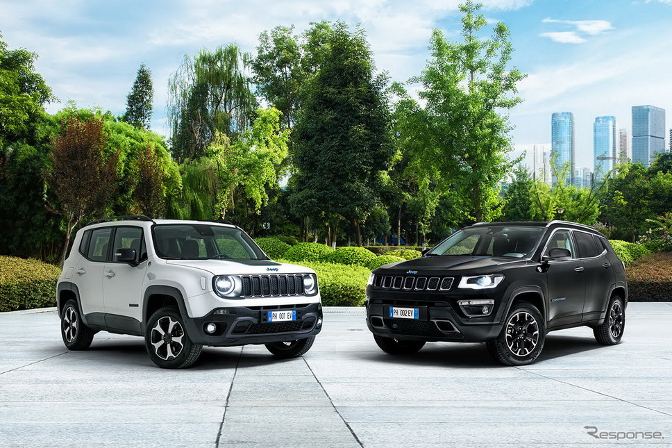 ジープ・レネゲード 4Xe とジープ・コンパス 4Xe《photo by Jeep》