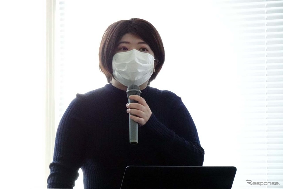 JapanTaxiとして実験結果を報告した同社マーケティング部事業開発グループの黒木寿乃氏