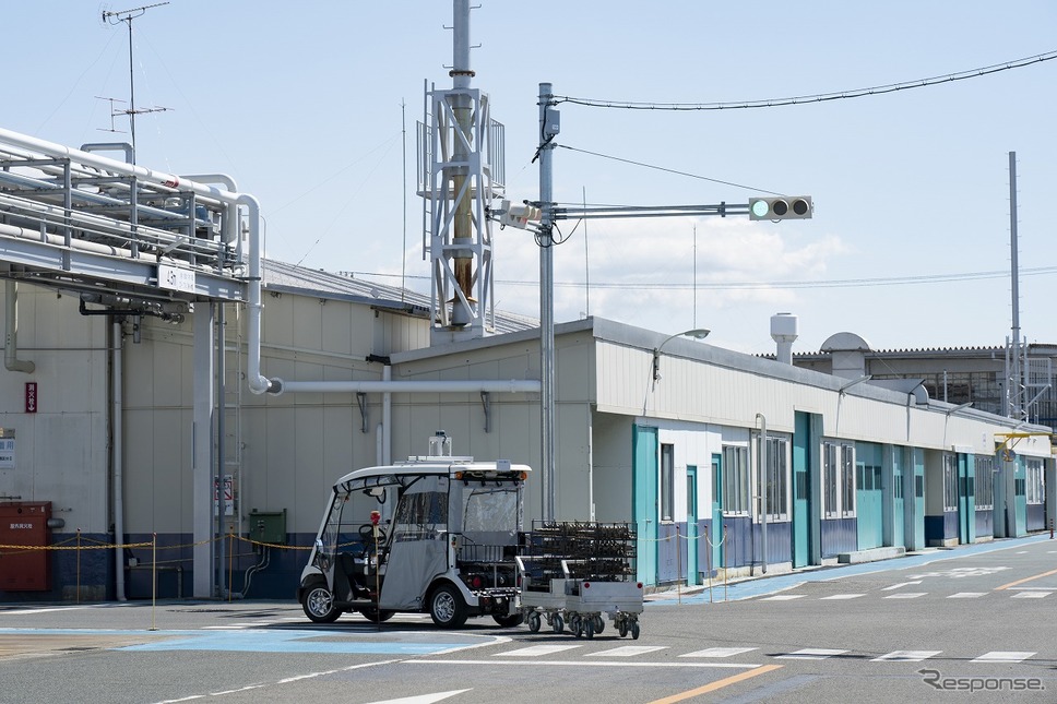 屋内外で自動搬送可能な高い技術《画像:ヤマハ発動機》
