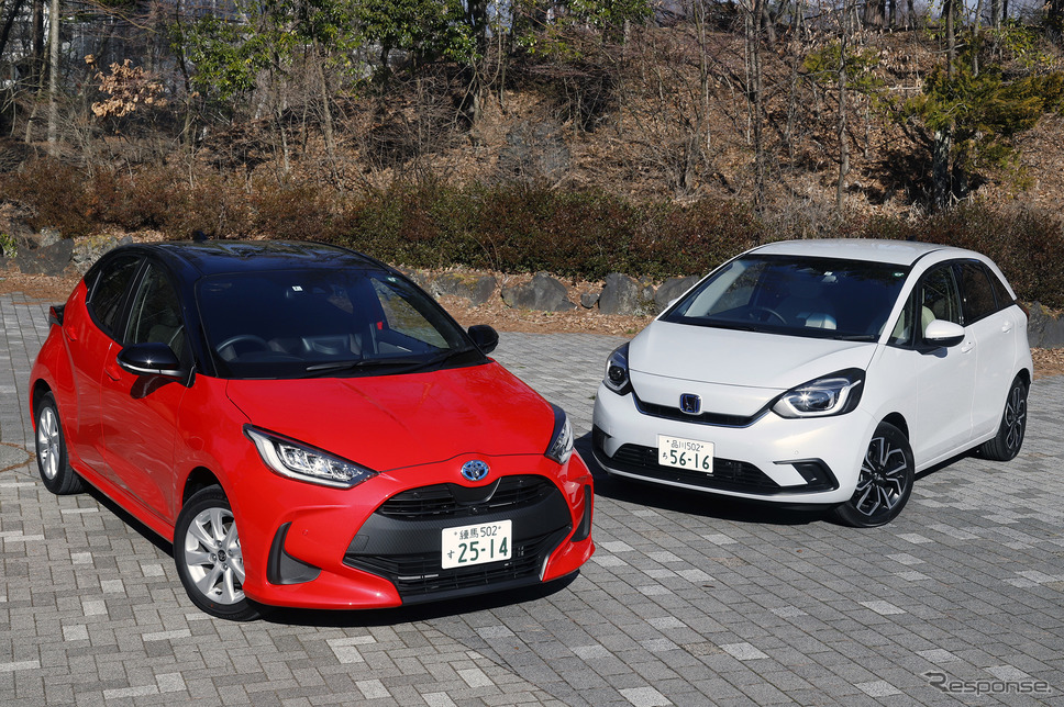トヨタ ヤリスとホンダ フィット《撮影 小林岳夫》