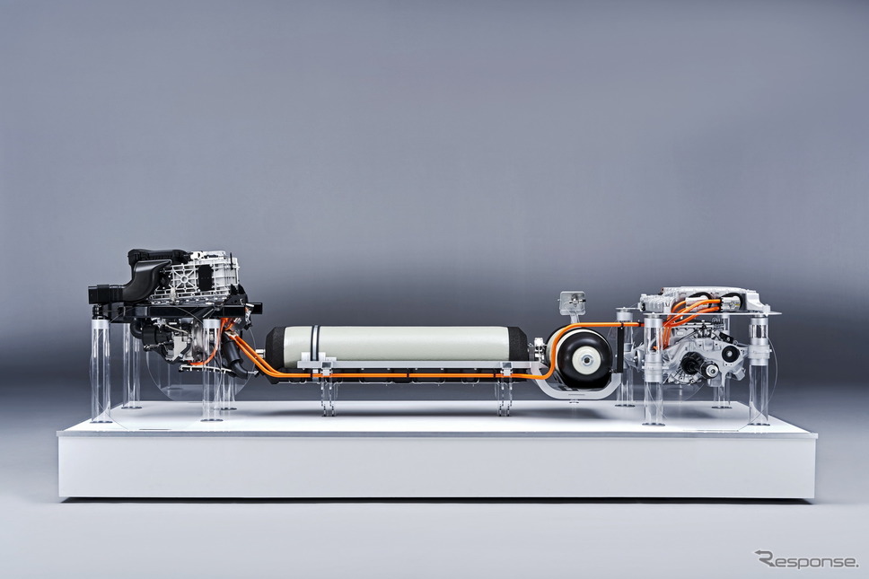 BMW i ハイドロジェン NEXT の燃料電池パワートレイン《photo by BMW》