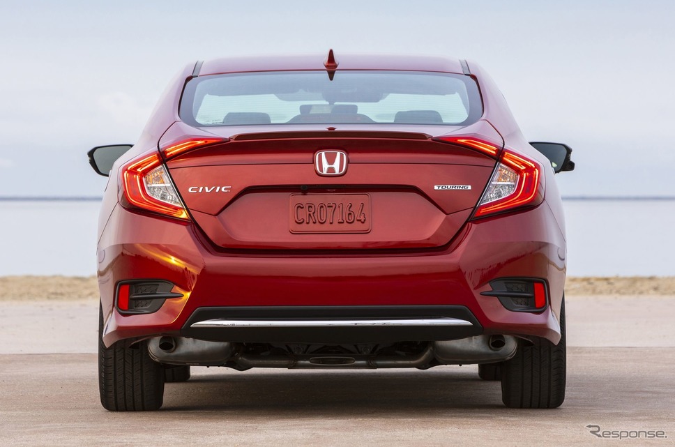 ホンダ・シビック・セダン の2020年モデル(北米仕様)《photo by Honda》