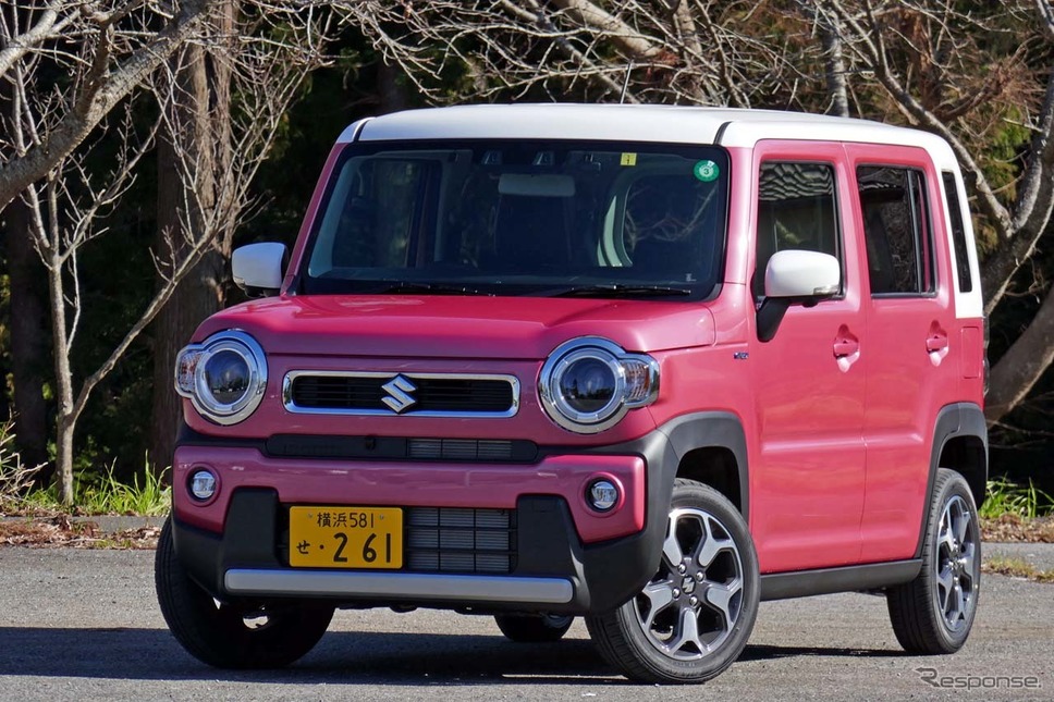 ステレオカメラによる全車速追従ACCを搭載した新型ハスラー。写真はXターボ4WD