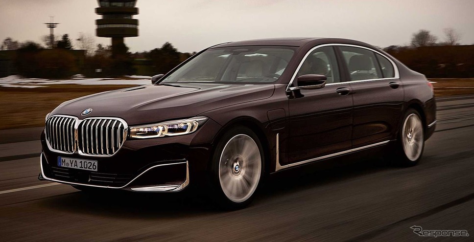 BMW 7シリーズ 改良新型のPHV、745Le《photo by BMW》