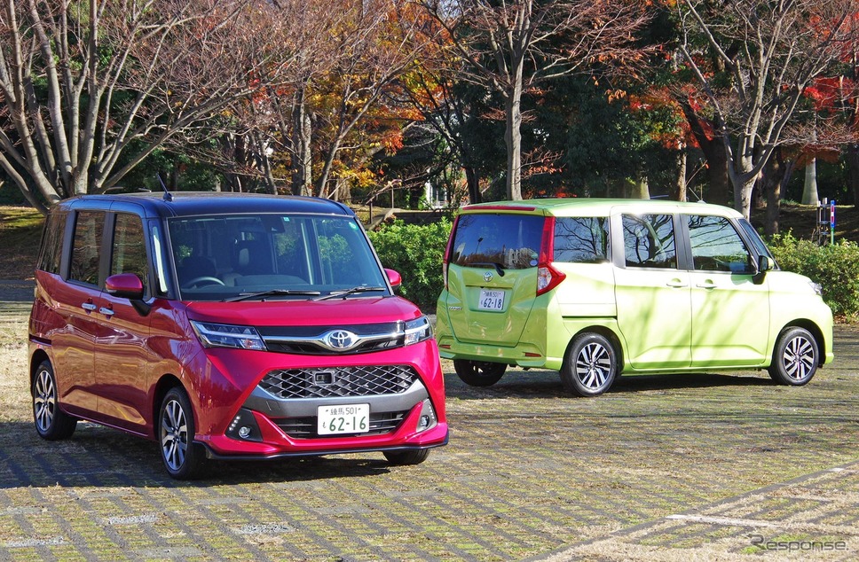 トヨタタンクカスタム（左）とルーミー（右）《撮影 宮崎壮人》