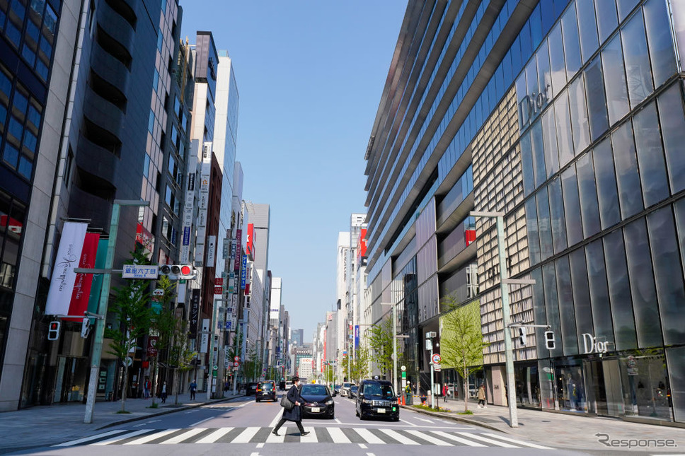 東京銀座、中央通り《photo (c) Getty Images》